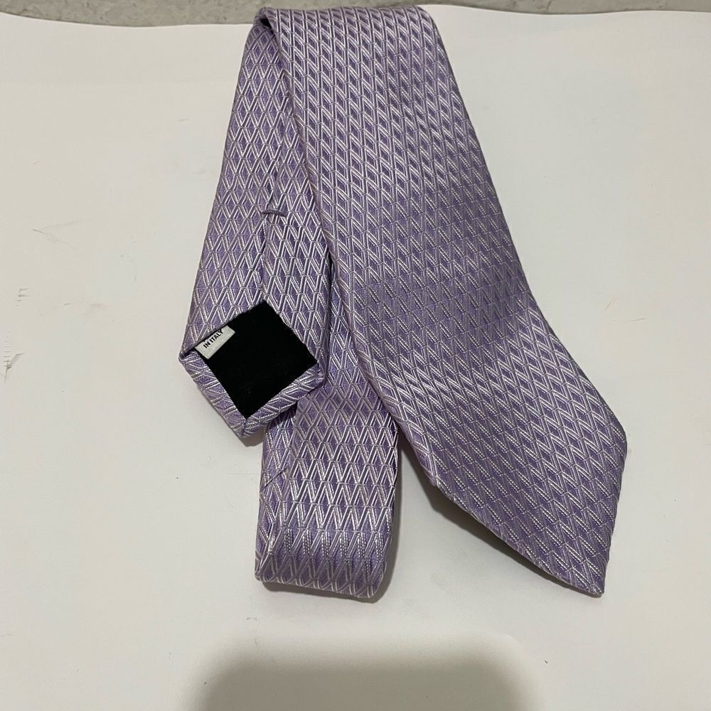 Valentino men’s neck tie light purple made in Italy - Picture 2 of 6